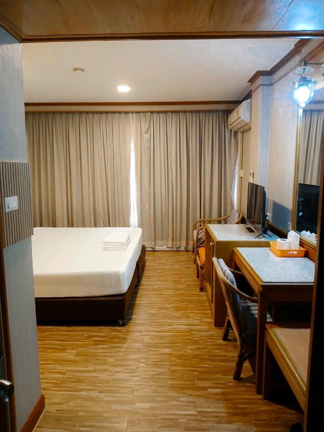 Hotel Pattaya Beach 外观 照片