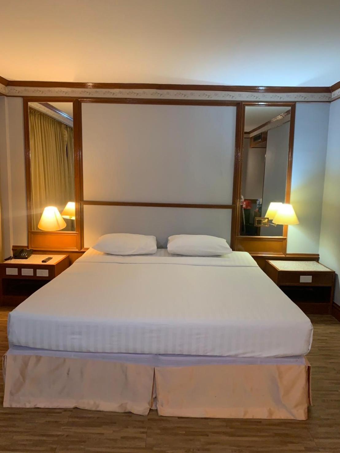 Hotel Pattaya Beach 外观 照片